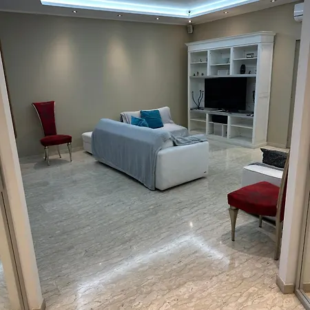 Aurelius Holiday Home-3